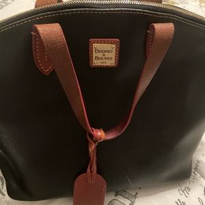 Dooney & Bourke Bag